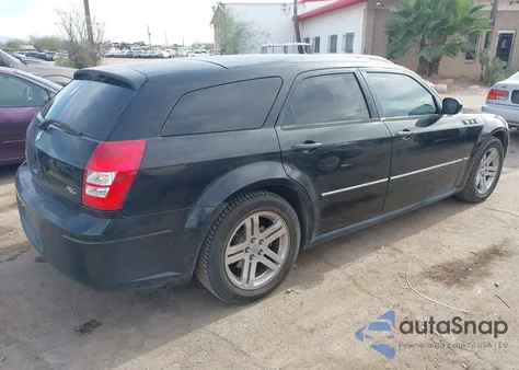 2006 Dodge Magnum Rt from USA, damaged, VIN 2D4GV572X6H140116